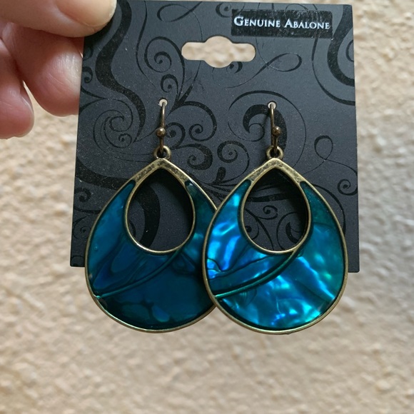 Vintage Genuine Abalone large Dangling blue green brushed brass shiny earrings - Picture 12 of 14